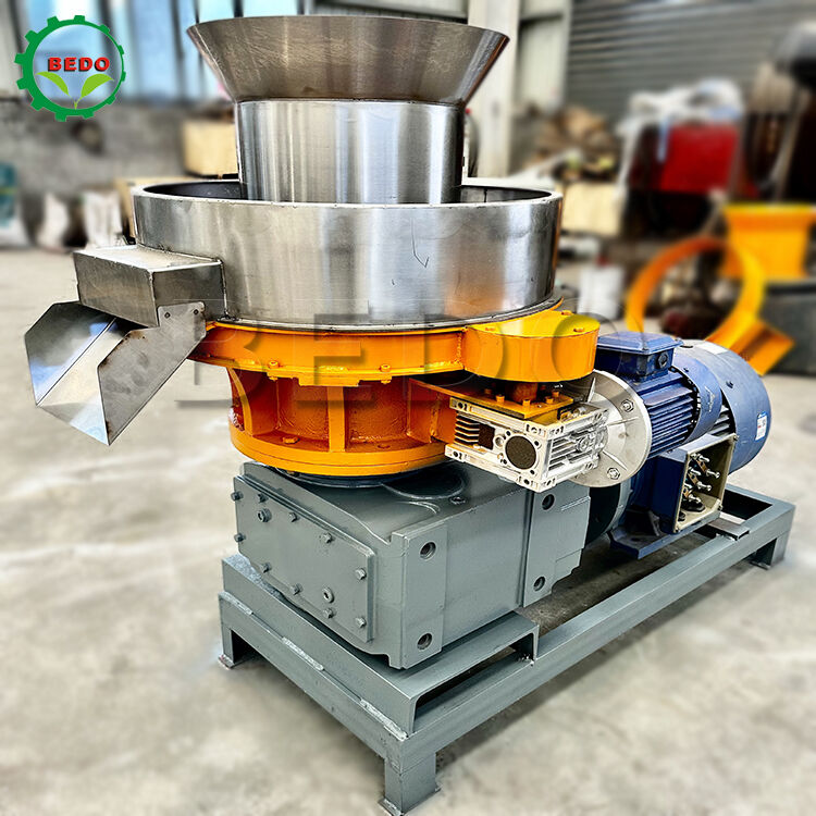 高効率ペレット製造用、ステンレス鋼ダイとNSKベアリングを備えた500kg/h容量の木質ペレット製造機