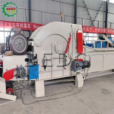 3KW 4KW 放電モーターパワー 1000MM 幅フィッダーサイズを持つ木材粉砕機